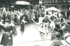 1949