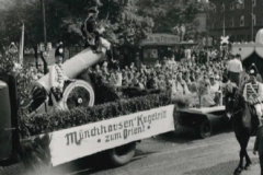 1951