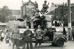 1949